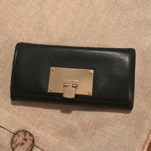 Black Michael Kors Wallet